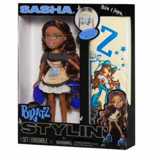 Muñeca Sasha Stylin + Camiseta Bratz